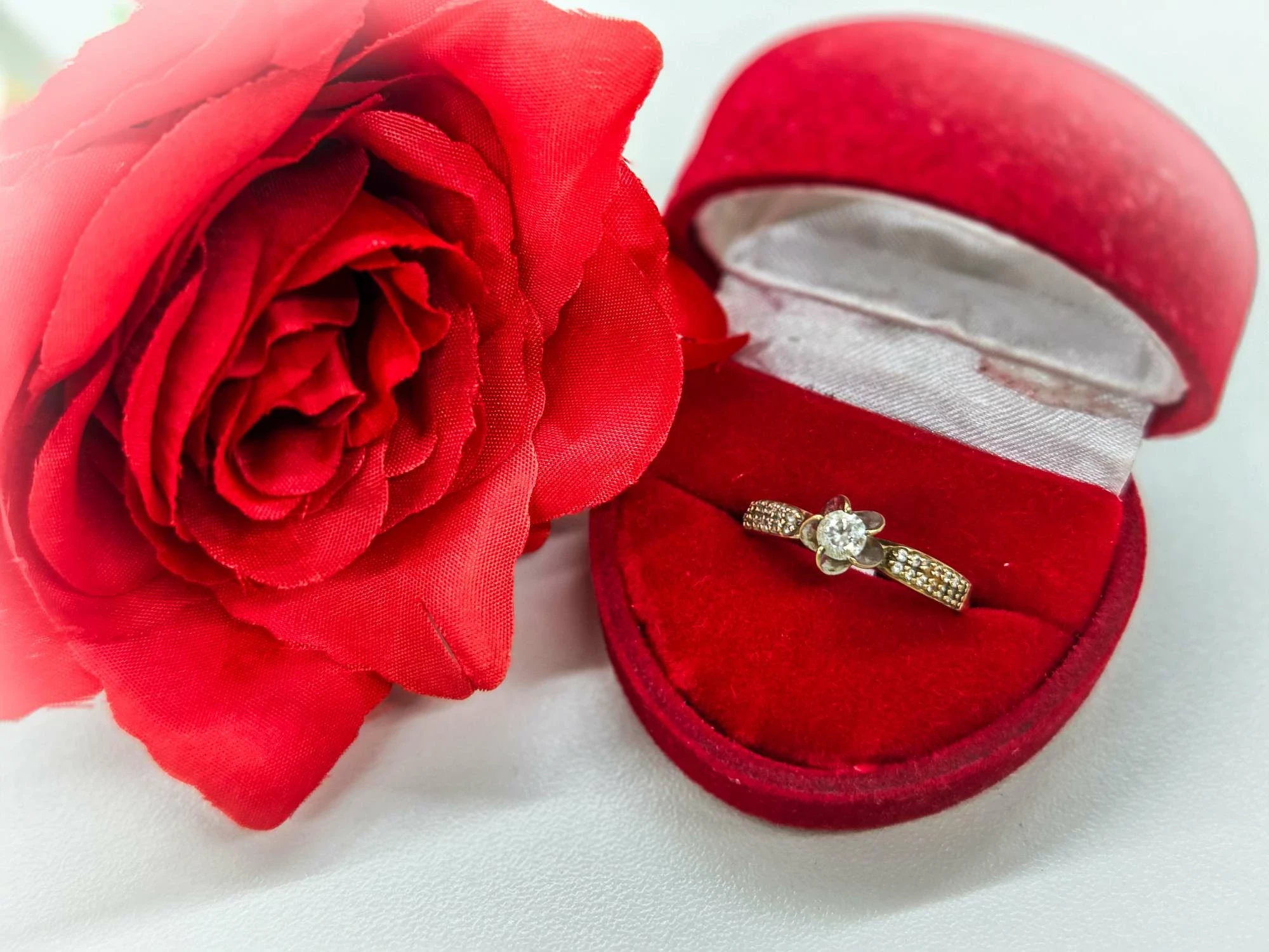 zloty-pierscionek-z-cyrkoniami-333-181g-grudziadzka-24-chelmno