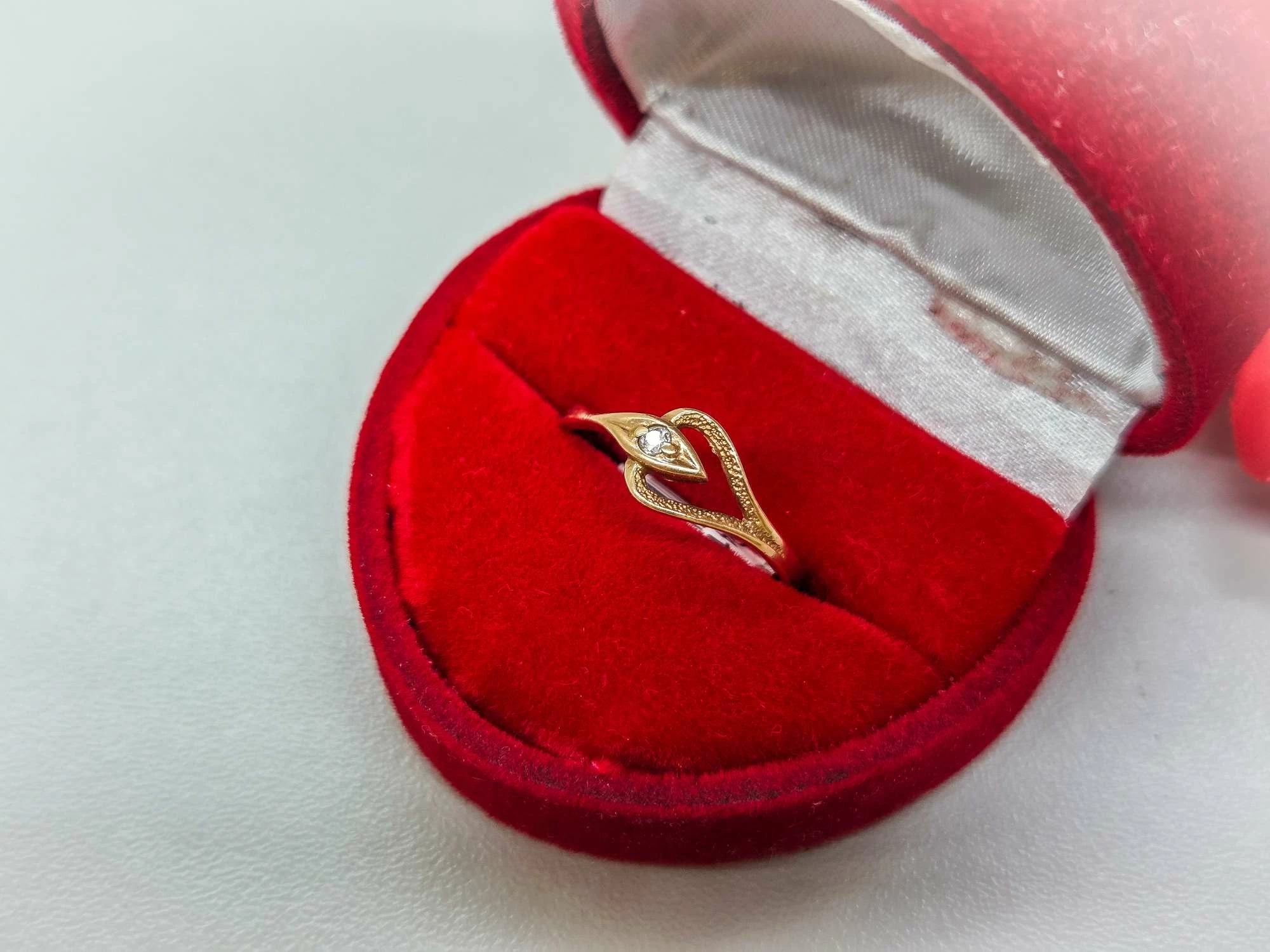 zloty-pierscionek-129-585-material-15835-2