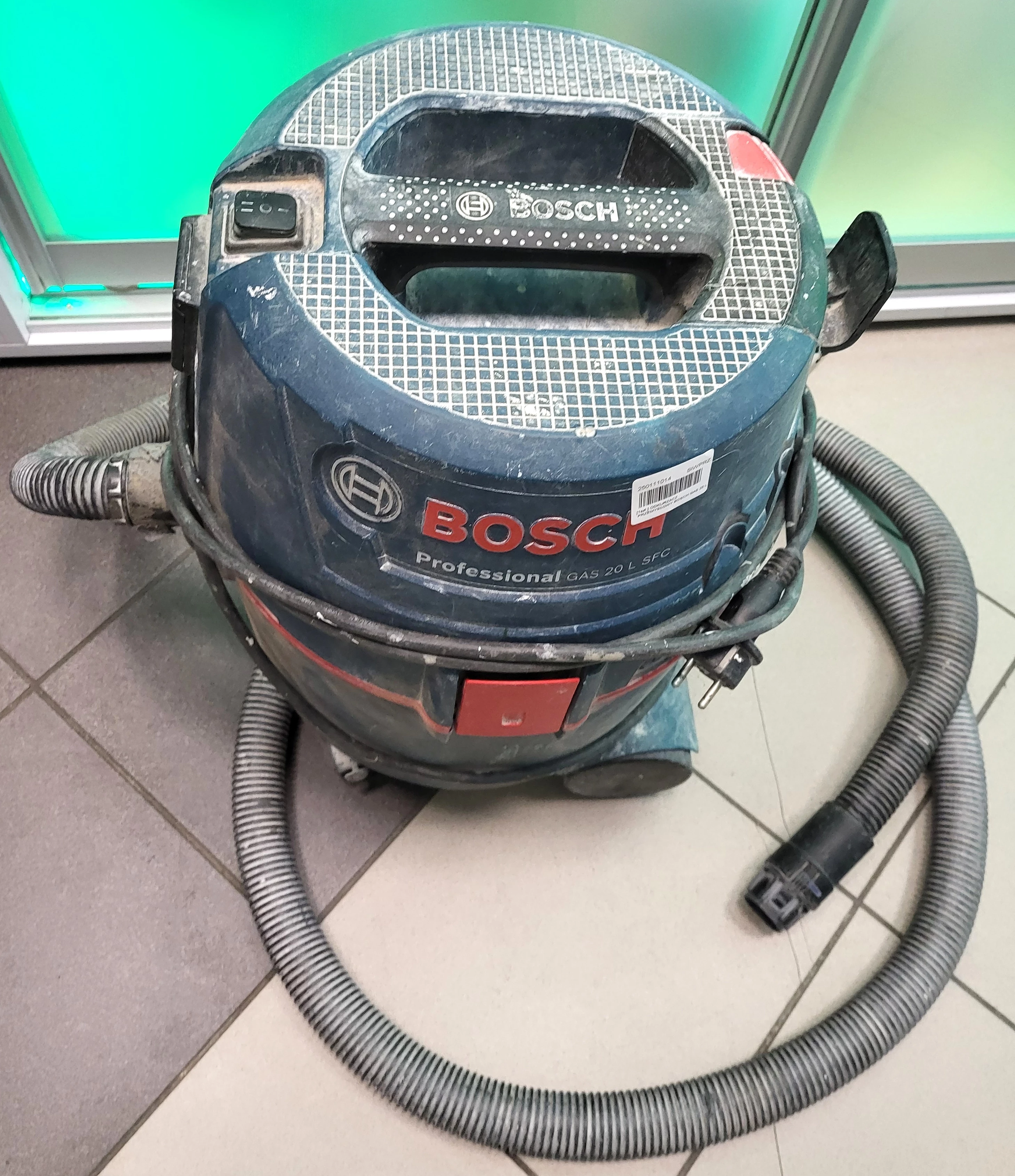 odkurzacz-przemyslowy-bosch-gas-20-l-sfc-koncowki-aleja-sw-jana-pawla-ii-252-kolobrzeg