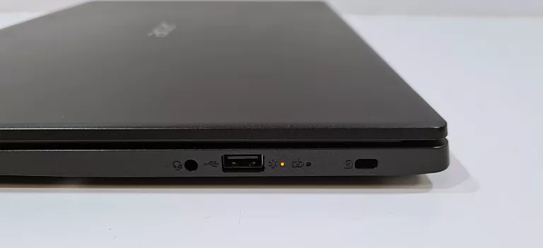 LAPTOP ACER ASPIRE 3 16GB RAM 512GB RYZEN5 RADEON VEGA MOBILE GFX