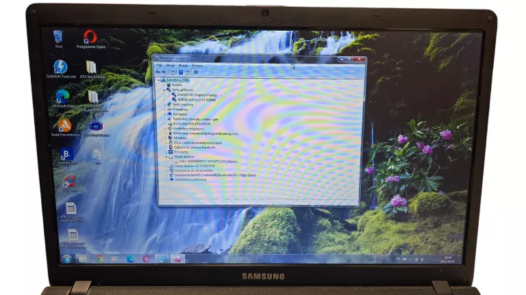 LAPTOP SAMSUNG NP300E7A 4GB/WIN7/I3/GT520MX/500GB + ZASILACZ
