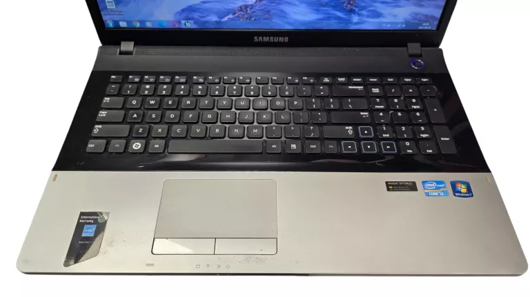 LAPTOP SAMSUNG NP300E7A 4GB/WIN7/I3/GT520MX/500GB + ZASILACZ