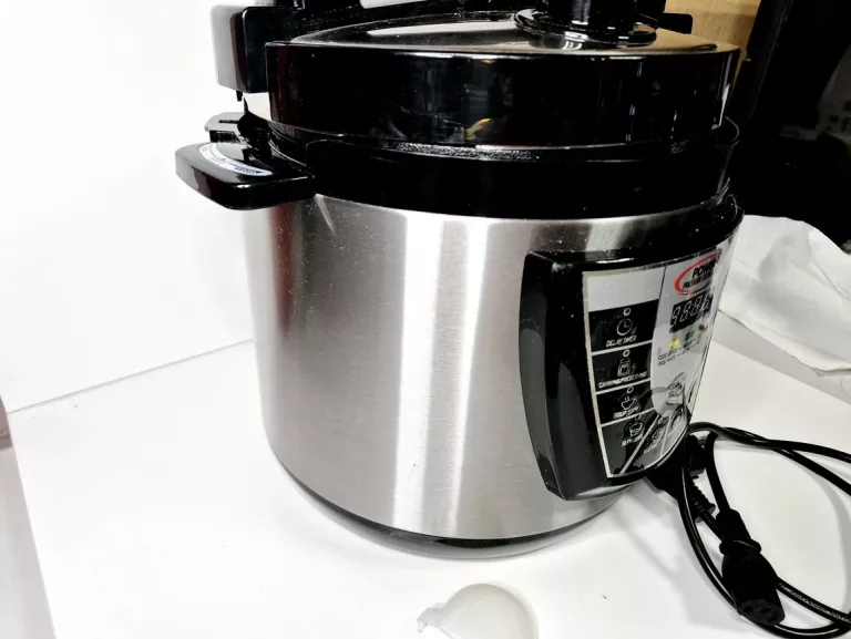 SZYBKOWA ELEKTRYCZNY KOMBIWAR POWER PRESSURE COOKER XL PPC770 5L