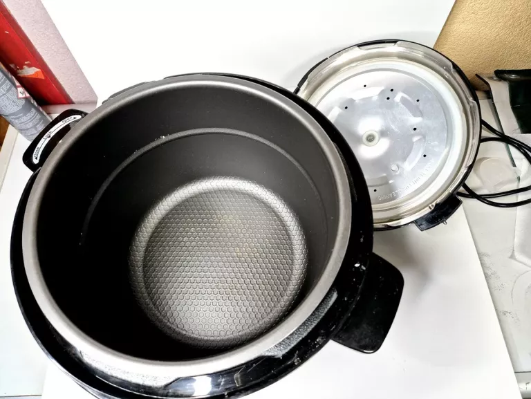 SZYBKOWA ELEKTRYCZNY KOMBIWAR POWER PRESSURE COOKER XL PPC770 5L