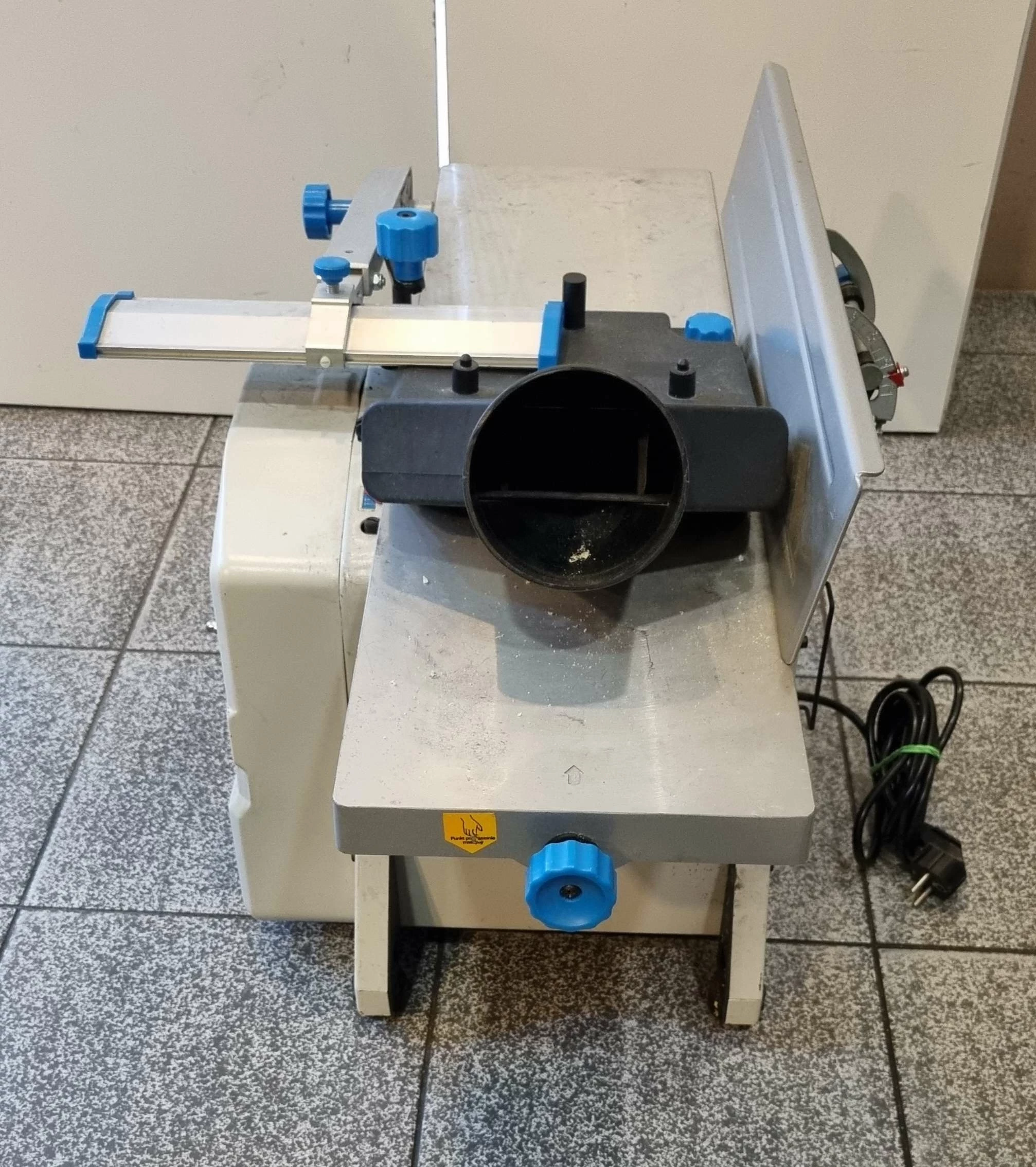 strugarko-grubosciowka-macallister-mpt1500-1500-w-szerokosc-strugania-21000