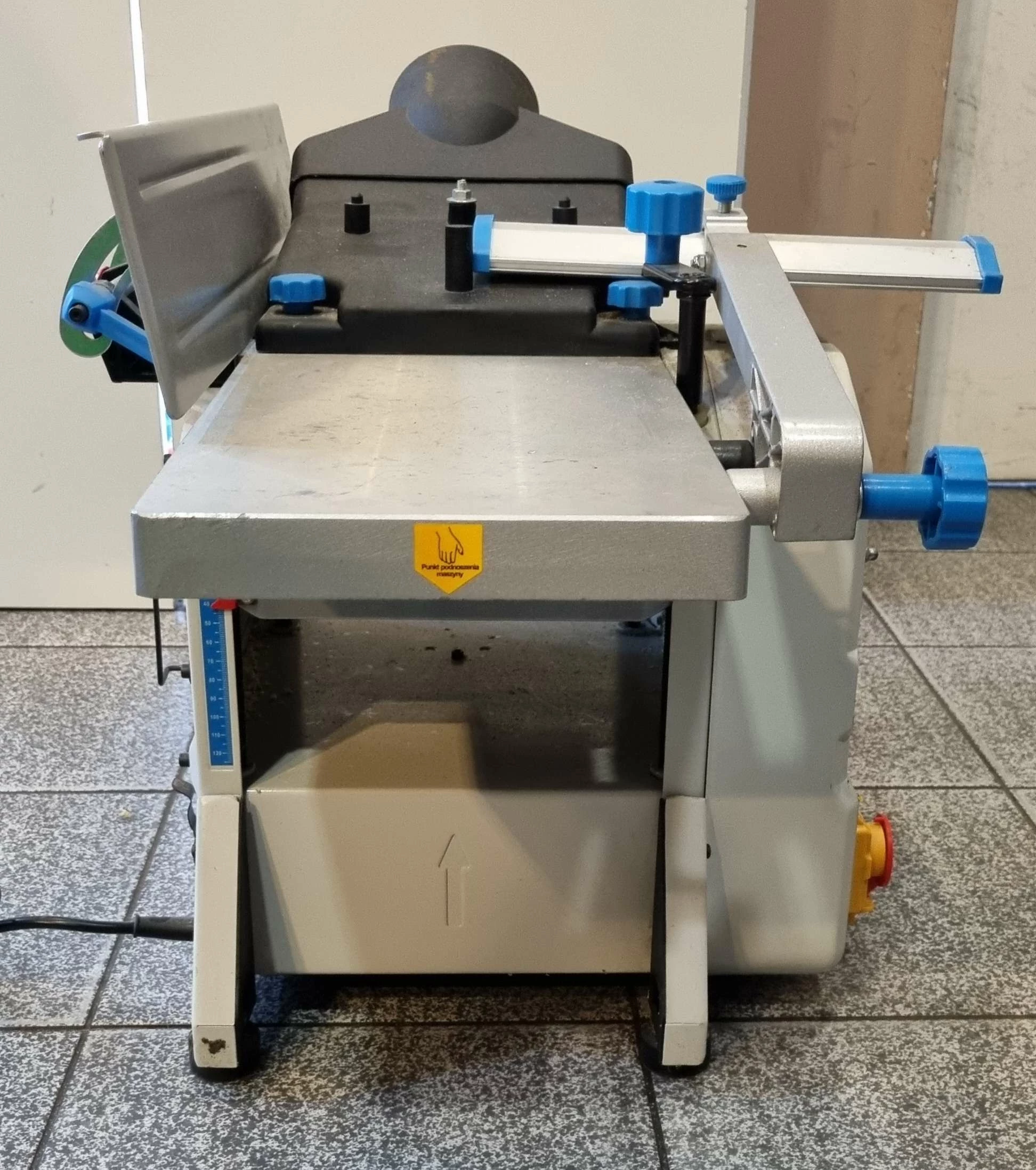 strugarko-grubosciowka-macallister-mpt1500-1500-w-maksymalna-moc-150000