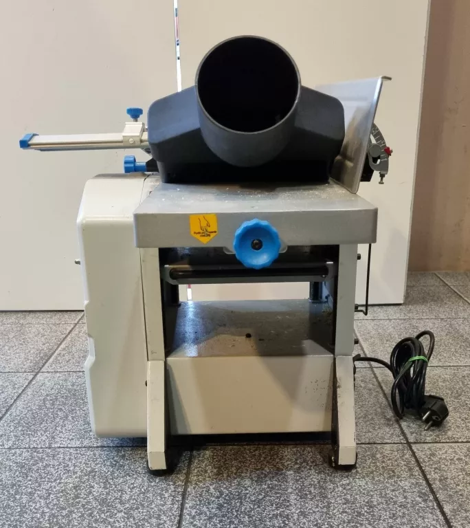 strugarko-grubosciowka-macallister-mpt1500-1500-w-marka-248811-971557