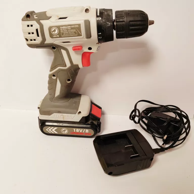 wkretarka-auchan-kd529-1180-li-aleja-wolnosci-15b-czestochowa-sj