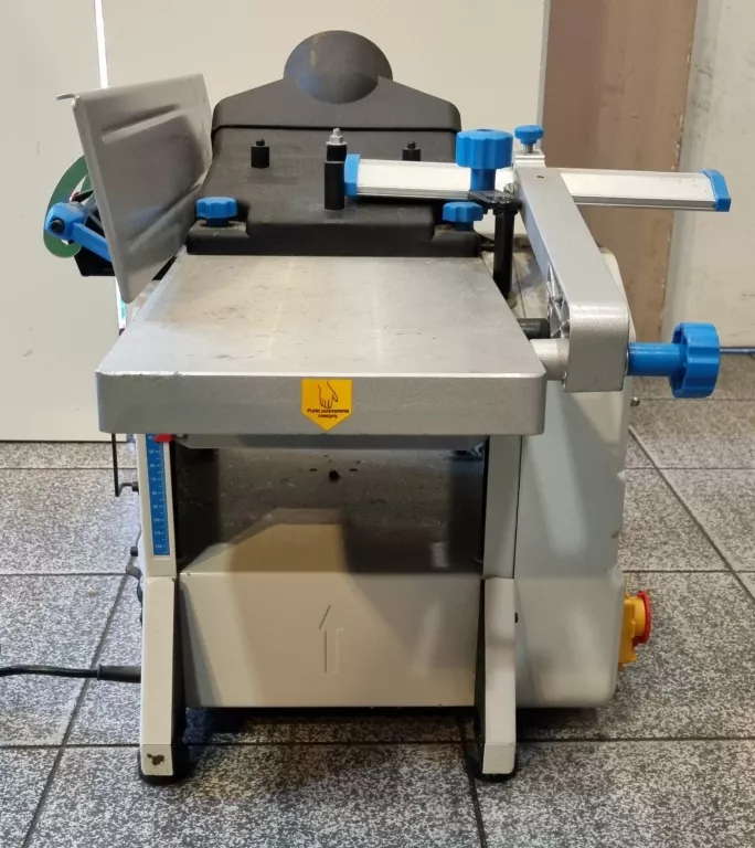 STRUGARKO-GRUBOŚCIÓWKA MACALLISTER MPT1500 1500 W