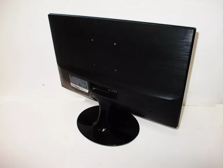 MONITOR PC - SAMSUNG S19C150 + KABLE