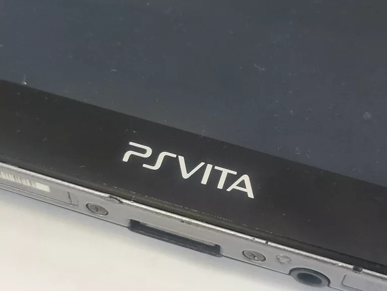 KONSOLA PRZENOŚNA SONY PLAYSTATION PS VITA PCH-1004