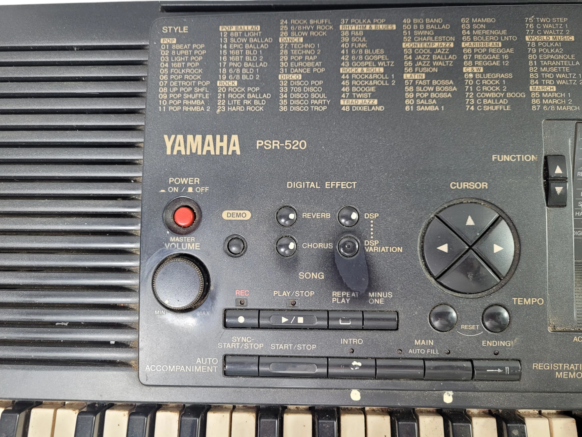 keyboard-yamaha-psr-520-uszkodzone-model-psr