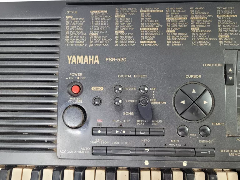 keyboard-yamaha-psr-520-uszkodzone-model-psr