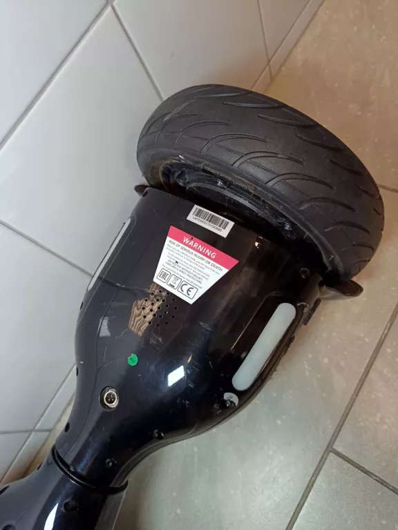 DESKA ELEKTRYCZNA SKYMASTER WHEELS 11 DUAL SMART CZARNO-ŻÓŁTY