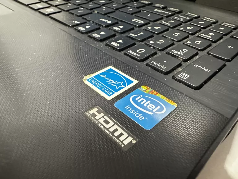 LAPTOP ASUS X551M