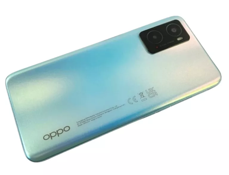 SMARTFON OPPO A76 4 GB / 128 GB 4G (LTE) NIEBIESKI