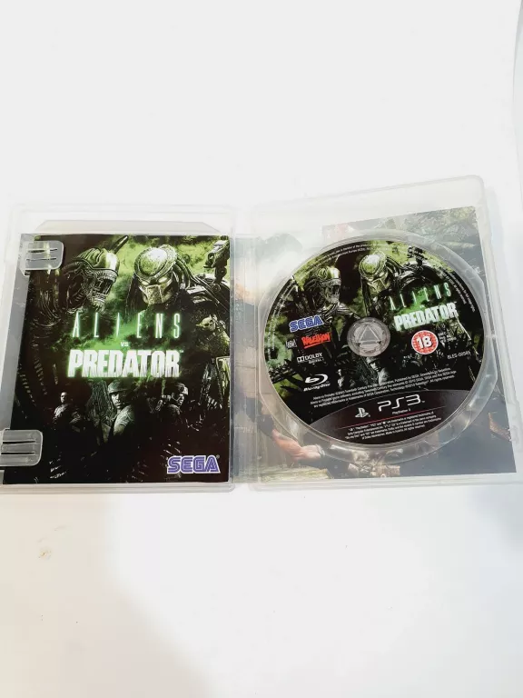 GRA PS3 ALIENS VS PREDATOR PS3
