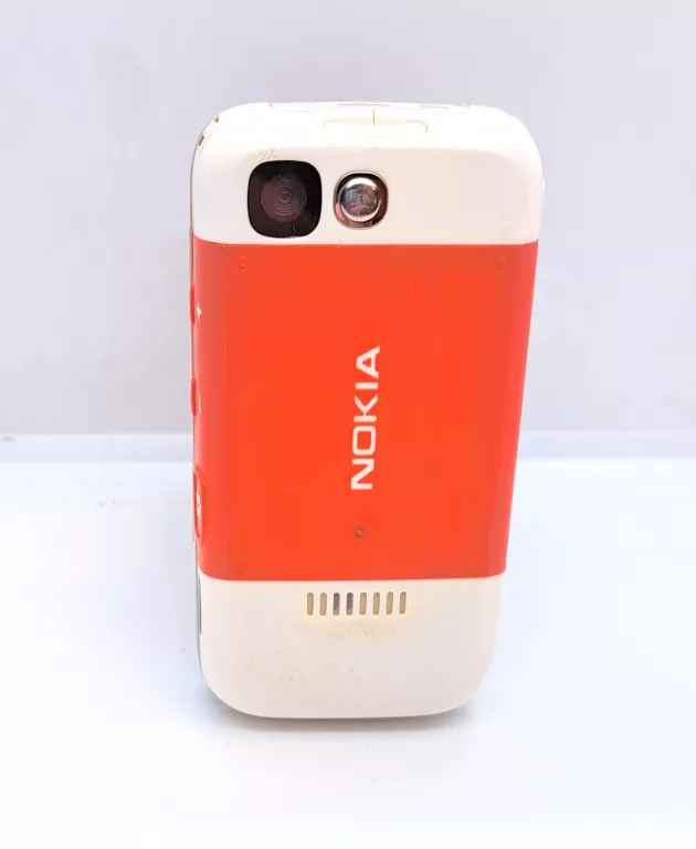 telefon-komorkowy-nokia-5200-4-mb-8-mb-2g-czerwony-bez-simloka-kod-producenta-rm-174