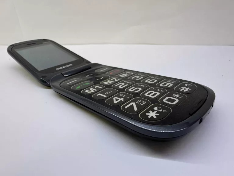 TELEFON KOMÓRKOWY MAXCOM MM826