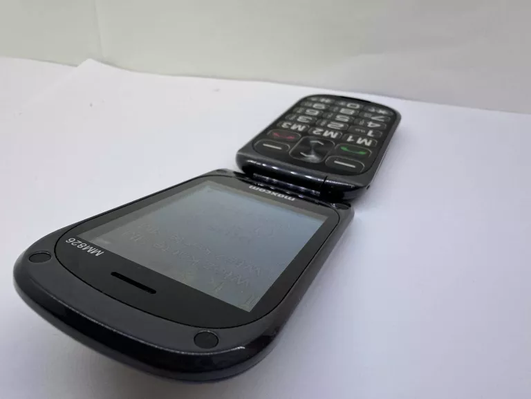 TELEFON KOMÓRKOWY MAXCOM MM826