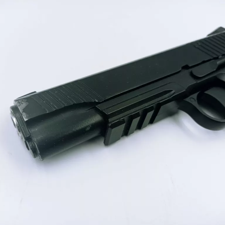 WIATRÓWKA PIOSTOLET CO2