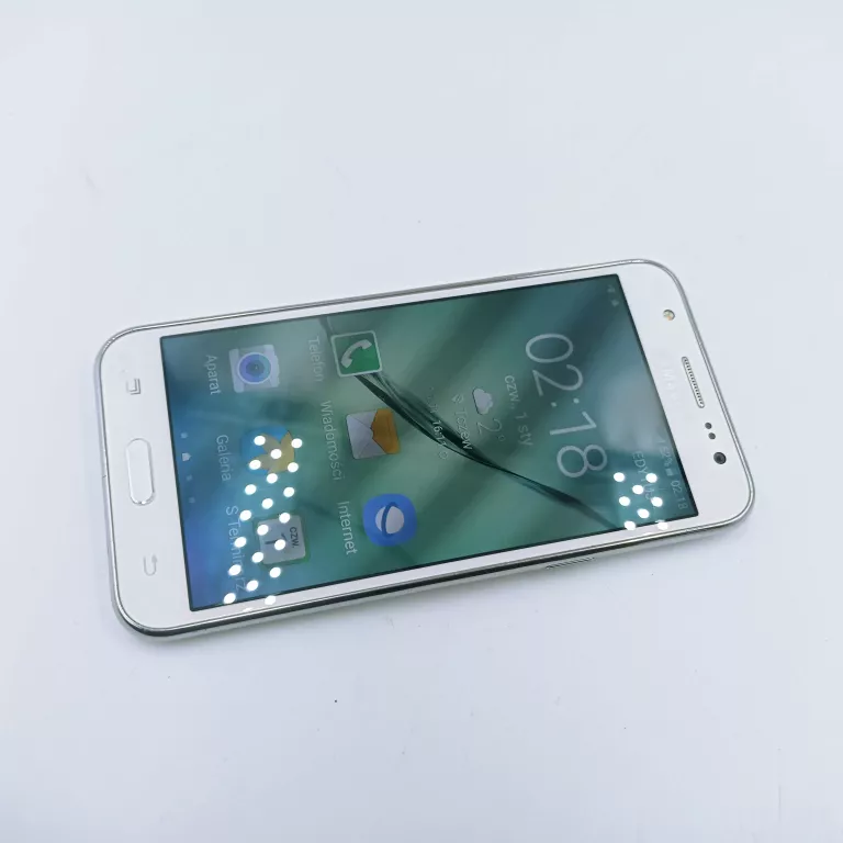 TELEFON SAMSUNG GALAXY J5