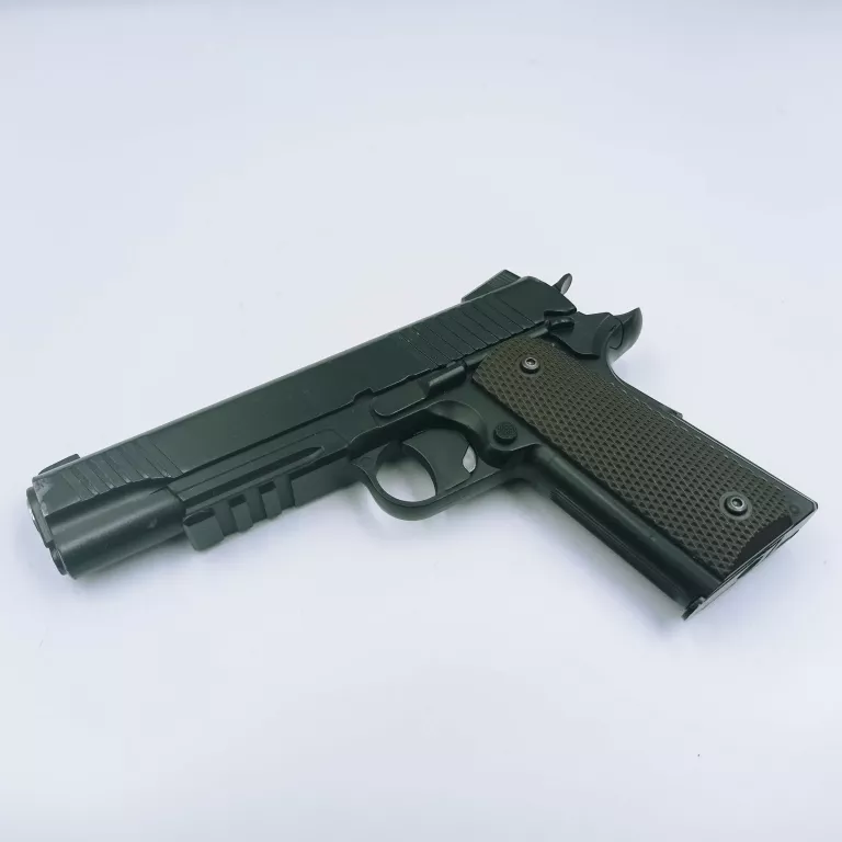 WIATRÓWKA PIOSTOLET CO2