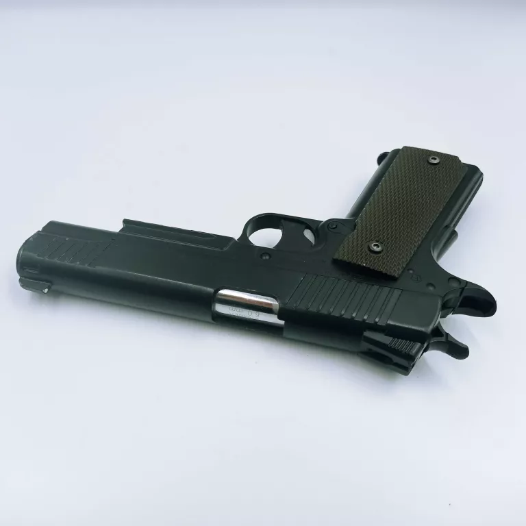 WIATRÓWKA PIOSTOLET CO2