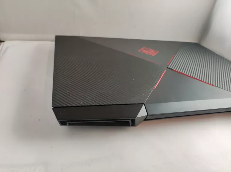 LAPTOP HP OMEN 17-AN010NW, I5-7300HQ. 512GB SSD, 8GB, GTX 1050 PUDELKO