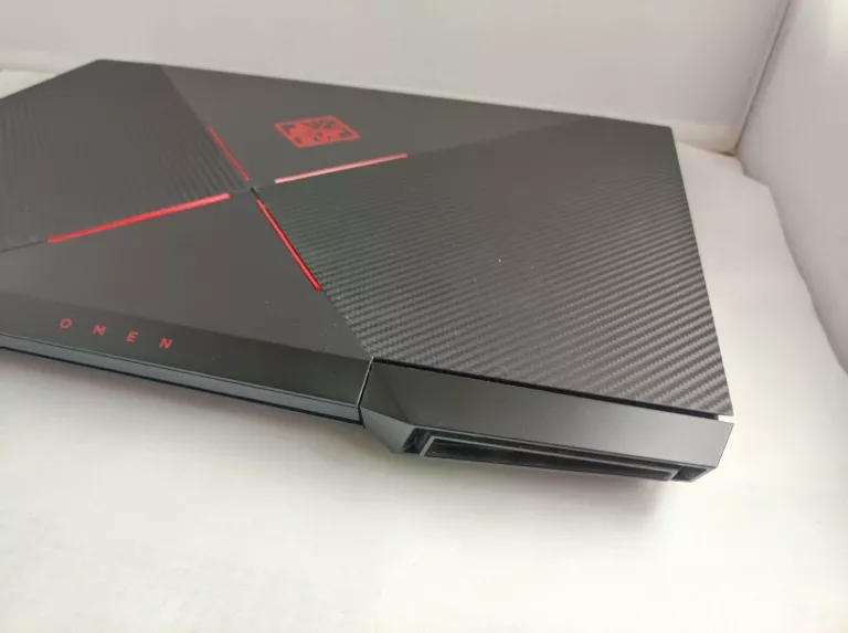 LAPTOP HP OMEN 17-AN010NW, I5-7300HQ. 512GB SSD, 8GB, GTX 1050 PUDELKO