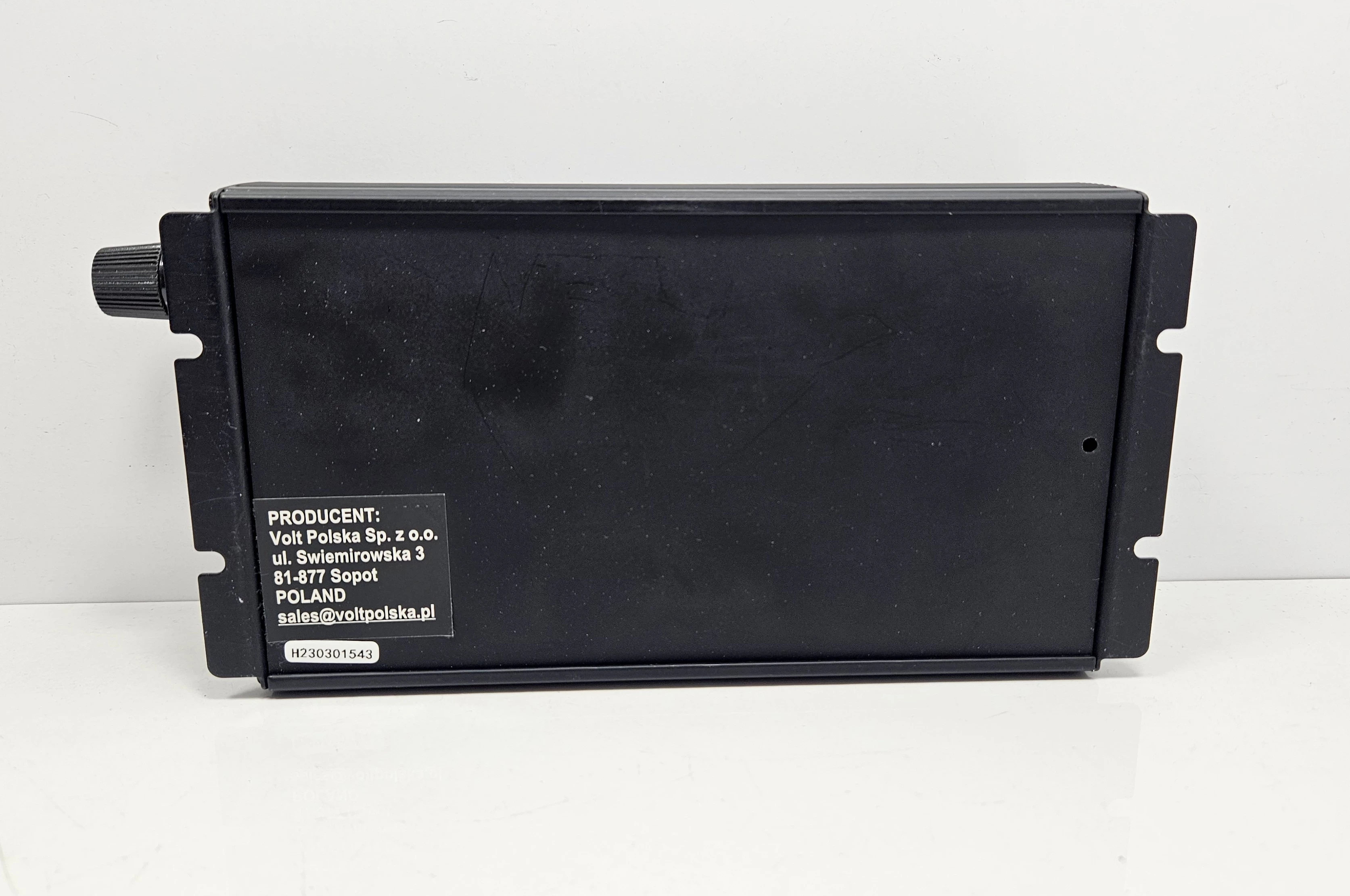 przetwornica-samochodowa-12v-24v-230v-300600w-tir-auto-sinus-modyfikowany-moc-uzytkowa-500