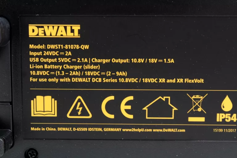 RADIO BUDOWLANE DEWALT DWST1-81078 TSTAK CONNECT