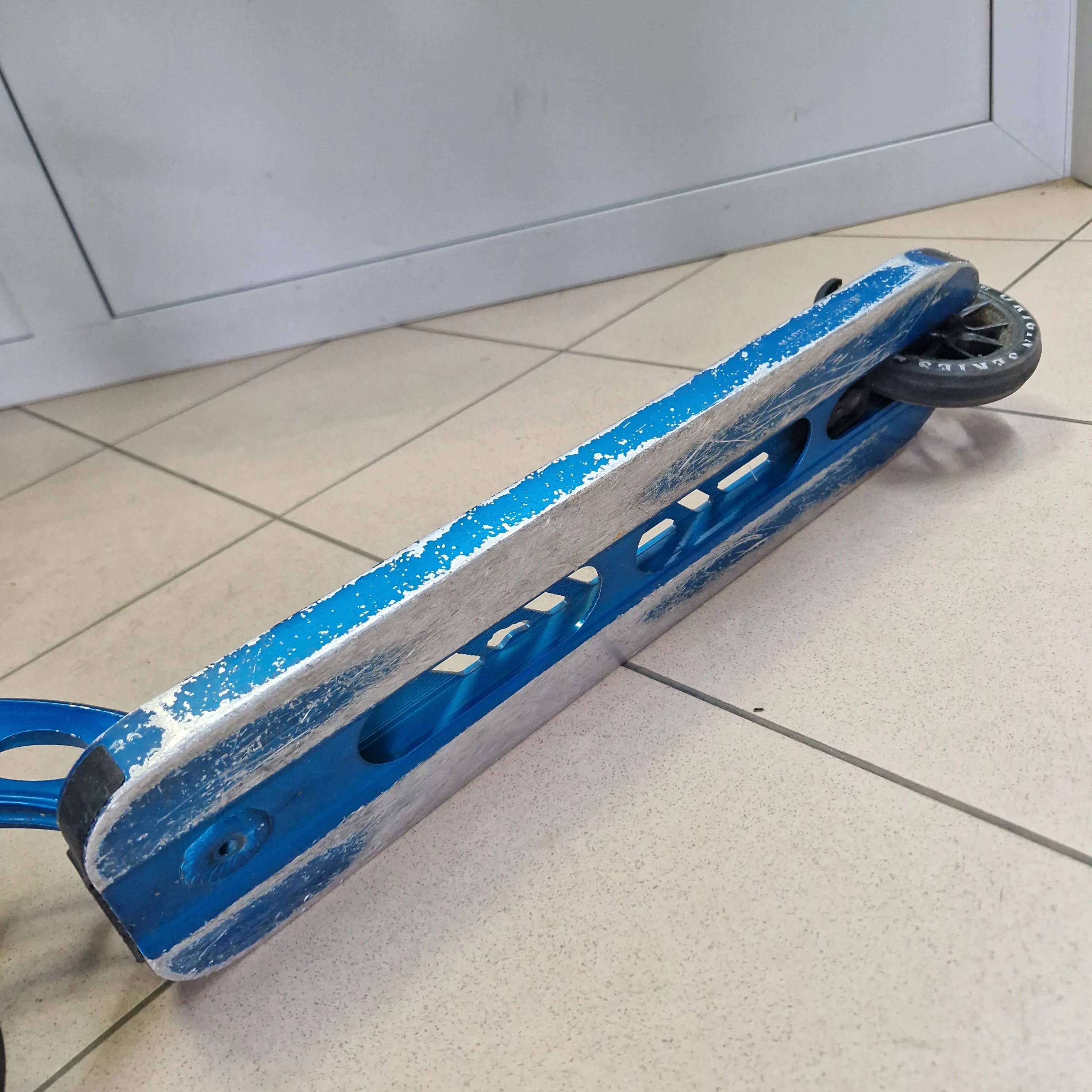 hulajnoga-wyczynowa-madd-gear-mgp-ean-gtin-9334052084482