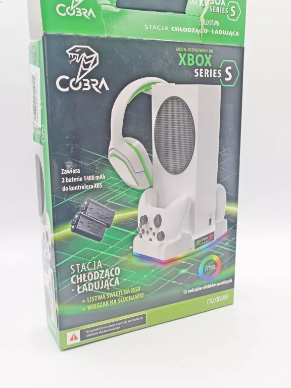 KONSOLA XBOX SERIES S 512GB + SŁCHAWKI+ STACJA DOKUJACA