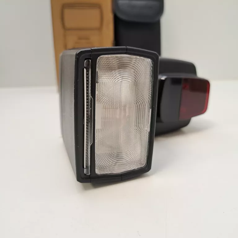 LAMPA BŁYSKOWA YONGNUO SPEEDLITE YN568EX III