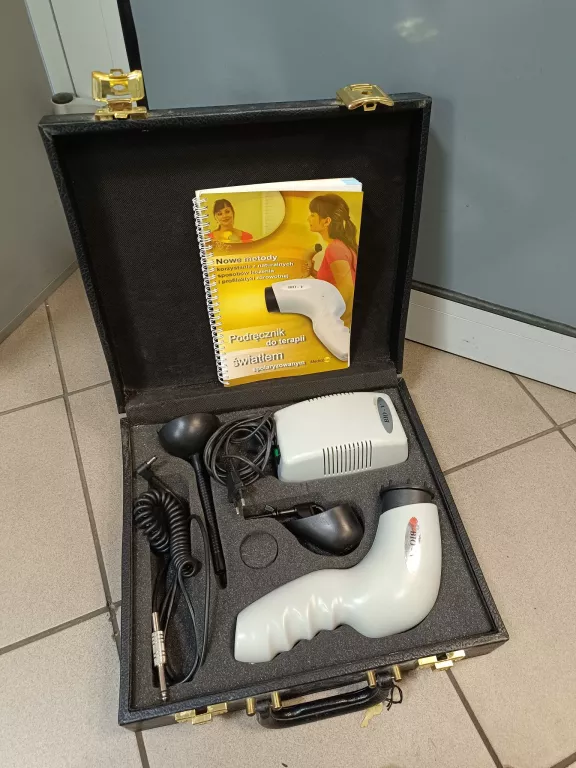 LAMPA LECZNICZA MEDICOLUX BIO-V