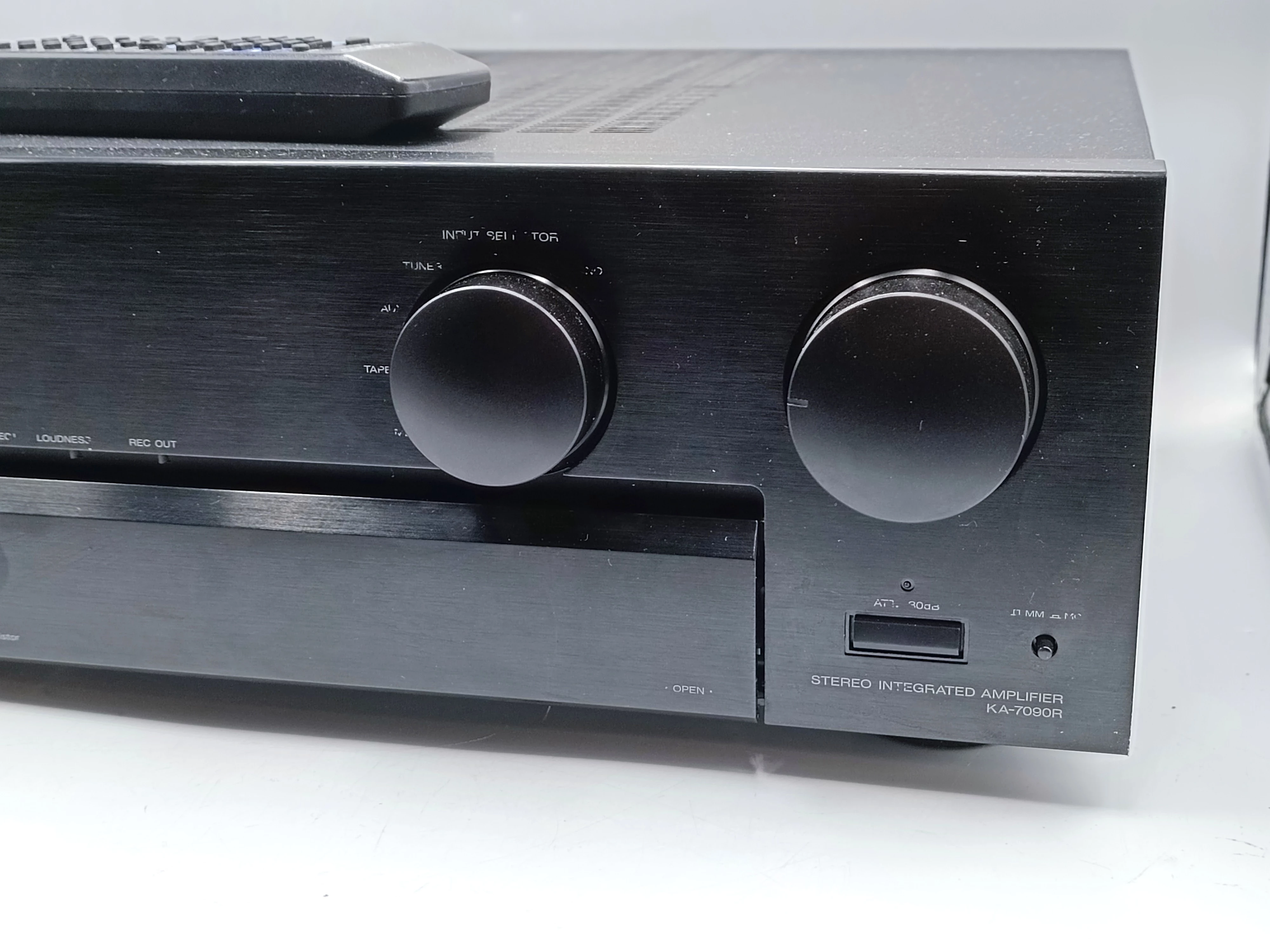 wzmacniacz-kenwood-ka-7090r-stan-11323-2