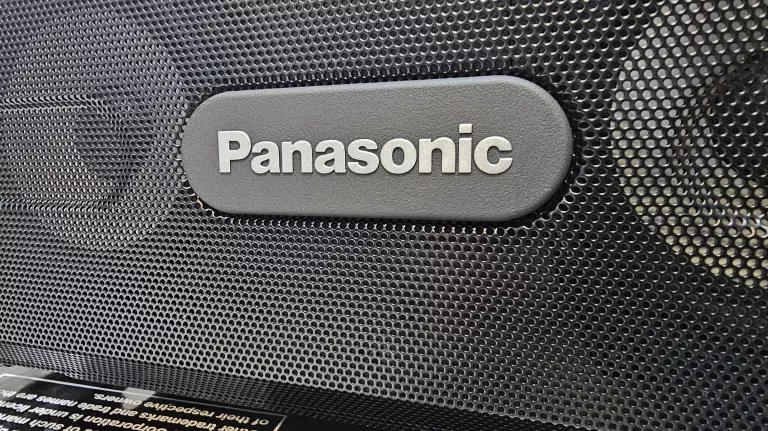RADIO BUDOWLANE PANASONIC /DUAL VOLTAGE 14,4V/18V/AC OD LOMBARD TRZEBNICA