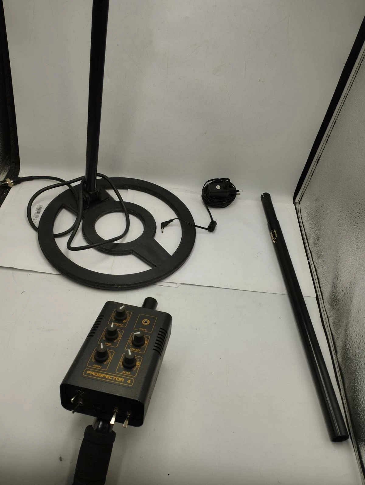 wykrywacz-metali-armand-prospector-4-ean-gtin-0811493016702