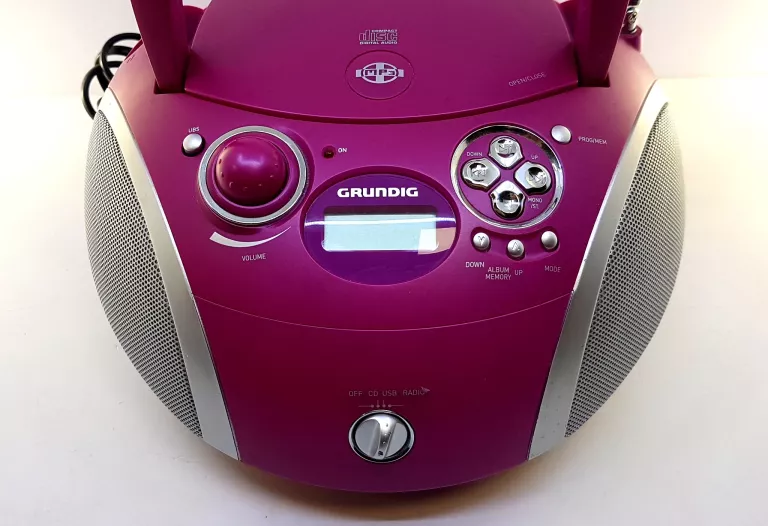 GRUNDIG BOOMBOX RCD 1445 RADIO USB MP3
