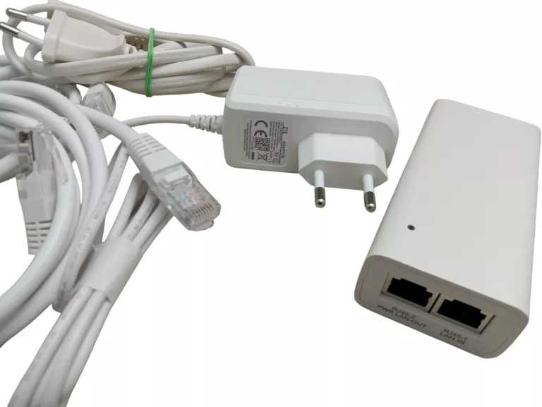 ROUTER ZTE T5400 + MC889 5G ODU