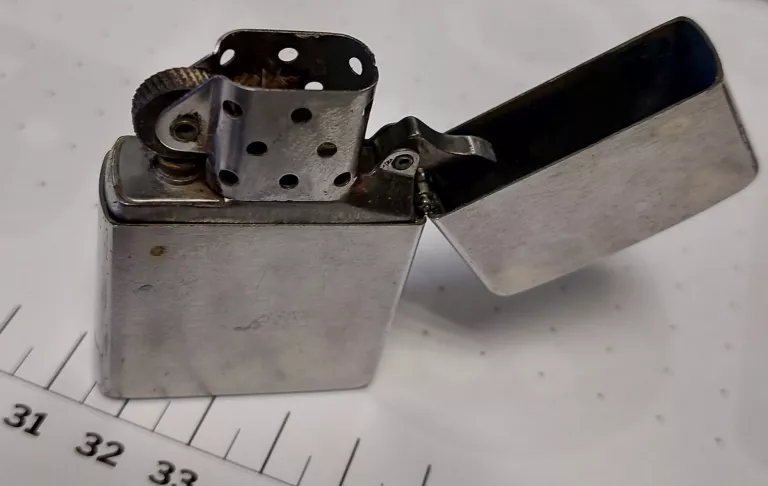 ZAPALNICZKA ZIPPO 12