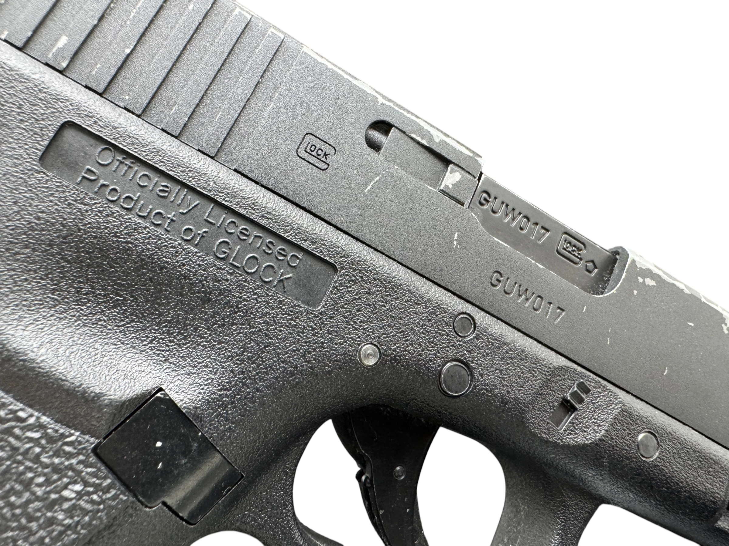 wiatrowka-glock-17-blow-back-45-mm-walizka-maksymalna-energia-kinetyczna-170