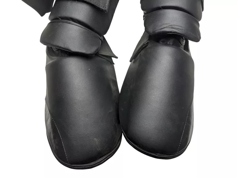 OCHRANIACZE NA NOGI MASTERS FIGHT EQUIPMENT