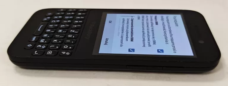 BLACKBERRY Q5 SQR100-2 8GB