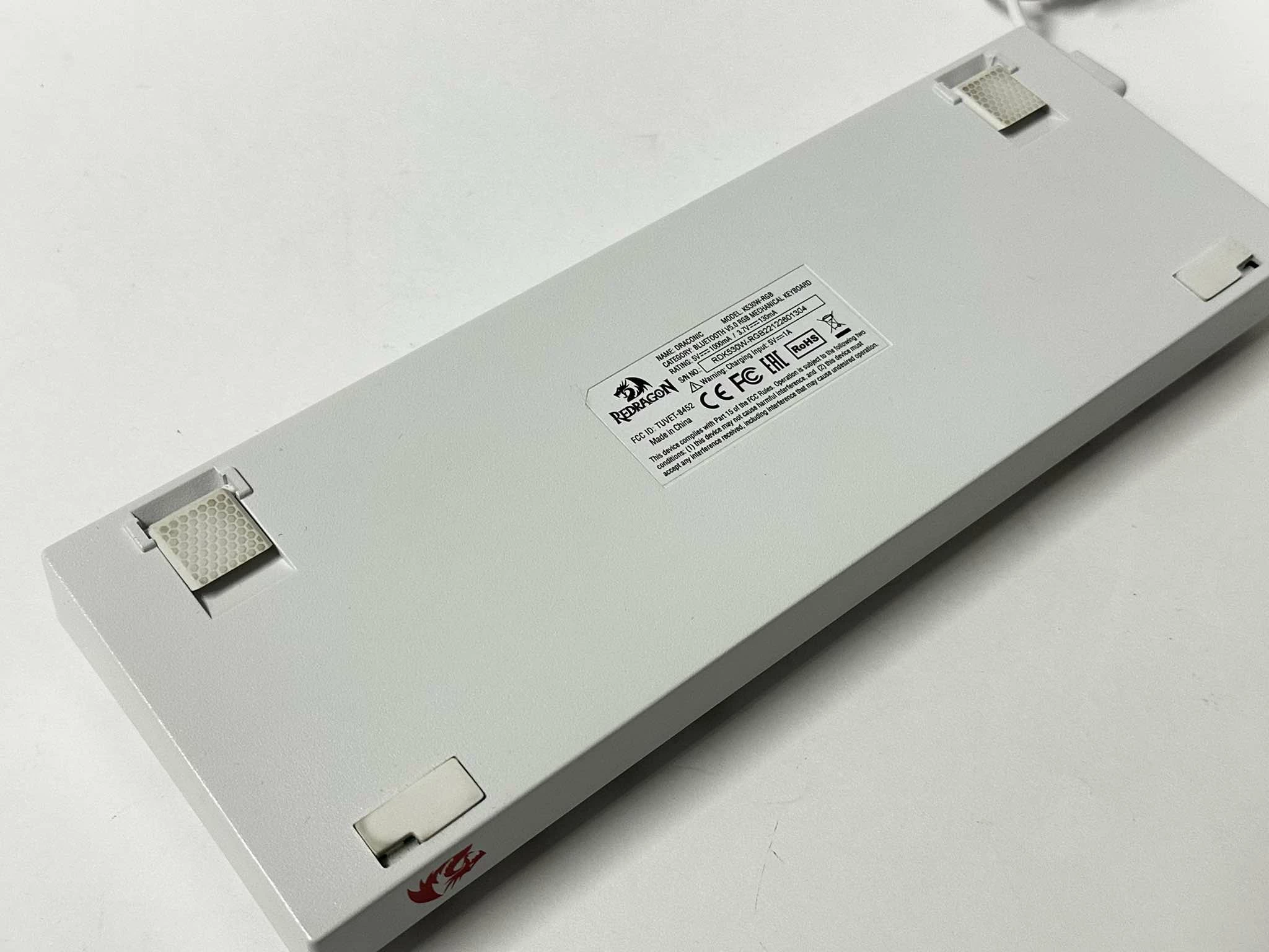 klawiatura-redragon-k530w-rgb-interfejs-1247-1