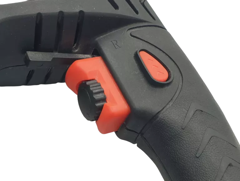 WIERTARKA BUDGET BSB7101 710 W