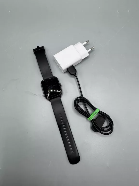 SMARTWATCH AMAZFIT BIP U PRO MODEL : A2008 + ŁADOWARKA