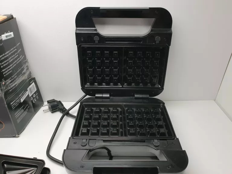 OPIEKACZ GÖTZE & JENSEN SM531X INOX 750W 3W1 WYMIENNE PŁYTKI