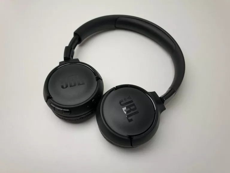 SŁUCHAWKI NAUSZNE JBL TUNE 520 BLUETOOTH BLACK